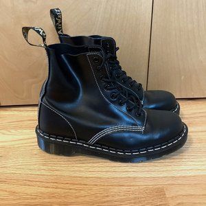 Women's Doc Martens 1460 PASCAL MADE IN UK CLASSIC LEATHER LACE UP BOOTS size 9